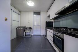 Blk 558 Jurong West Street 42 (Jurong West), HDB Executive #513785561